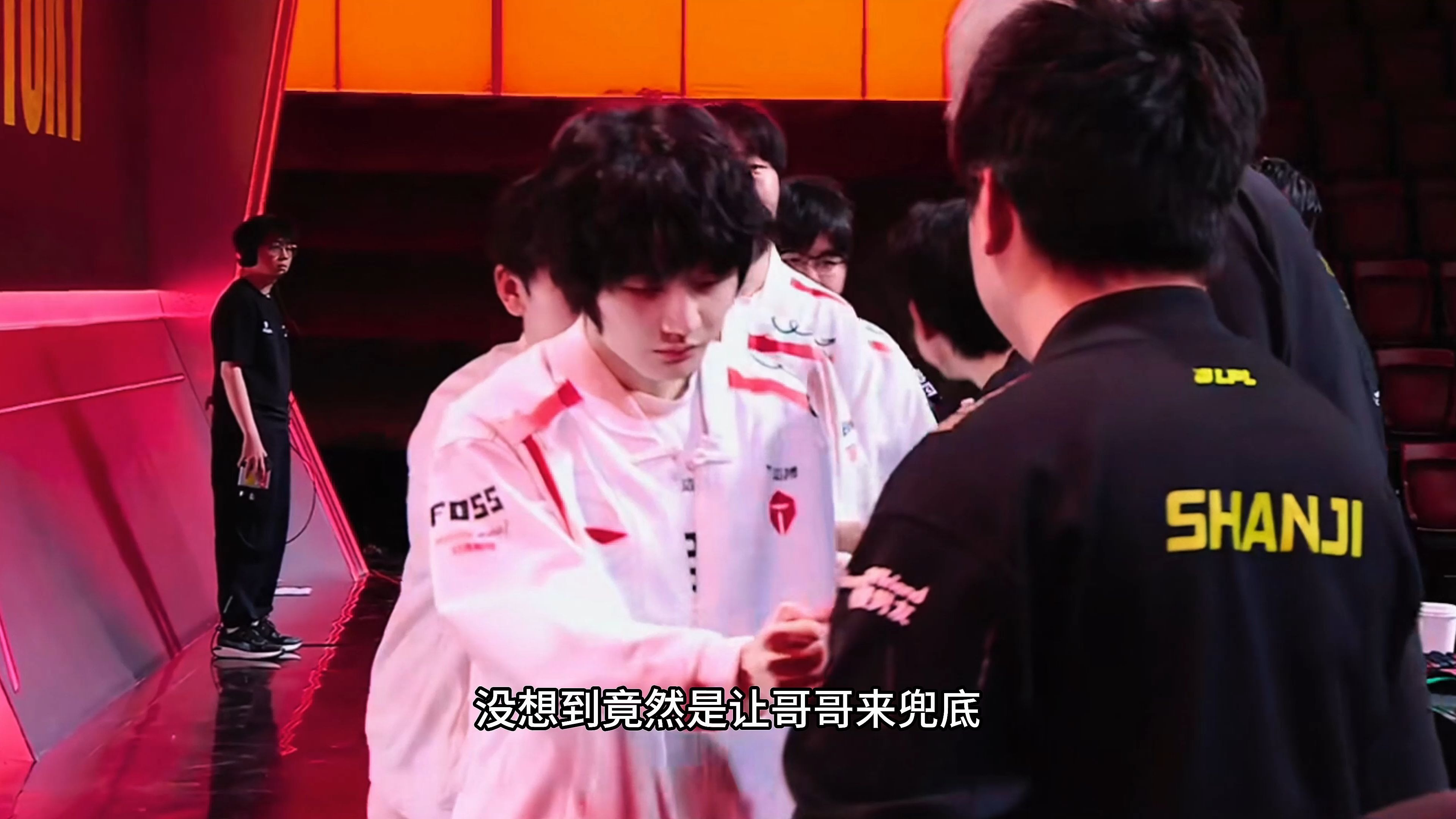 DK绝杀BRO，Doinb拿下关键大龙强强对话小组赛，成为赛场最大亮点