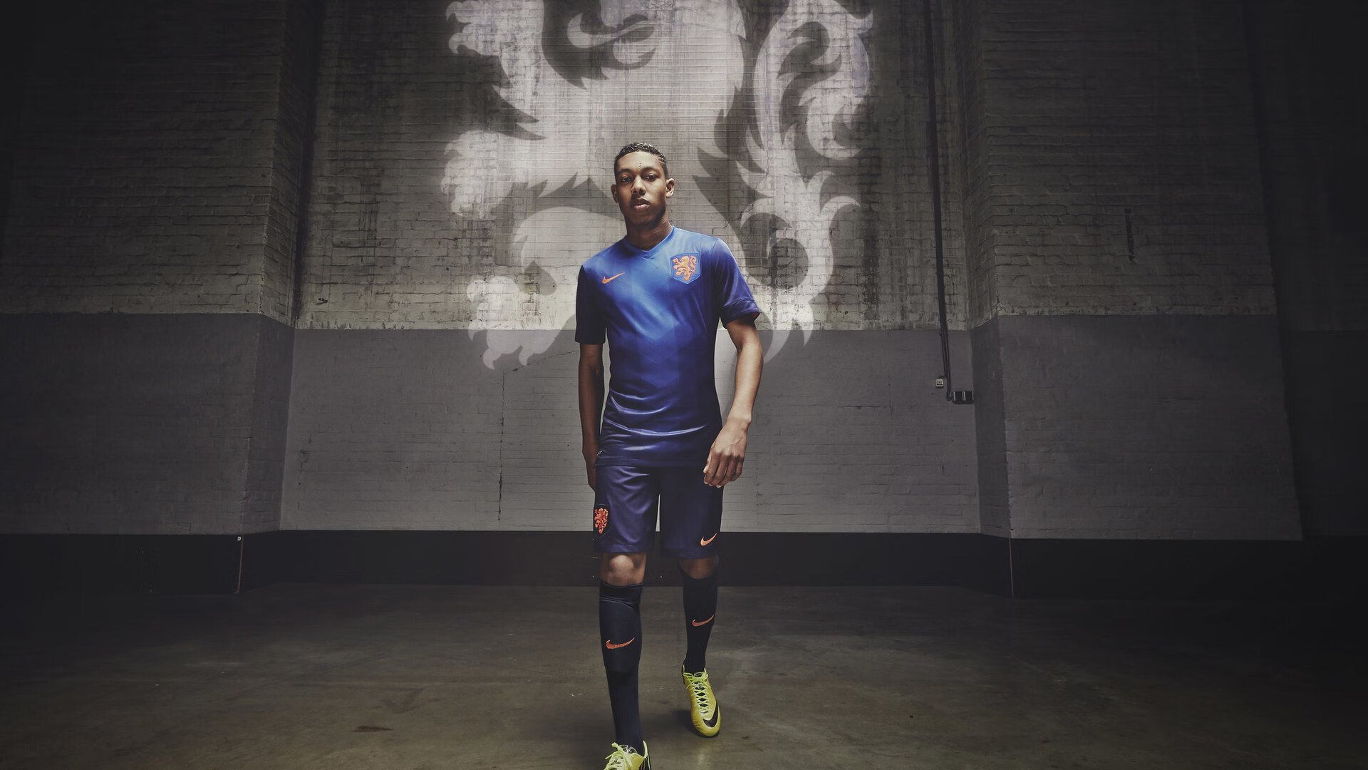 米切尔单骑救主!当广东全队断电,只有他拒绝投降