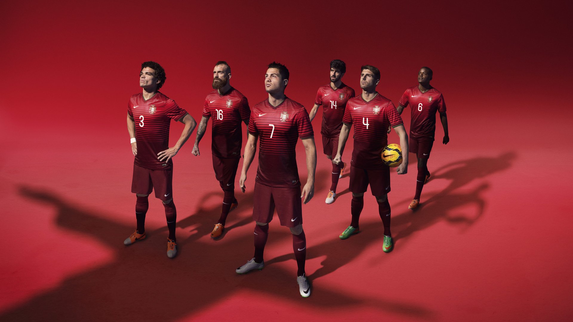 东决背景板上的战术解剖,当掘金用完胜为雄鹿写下转型启示录