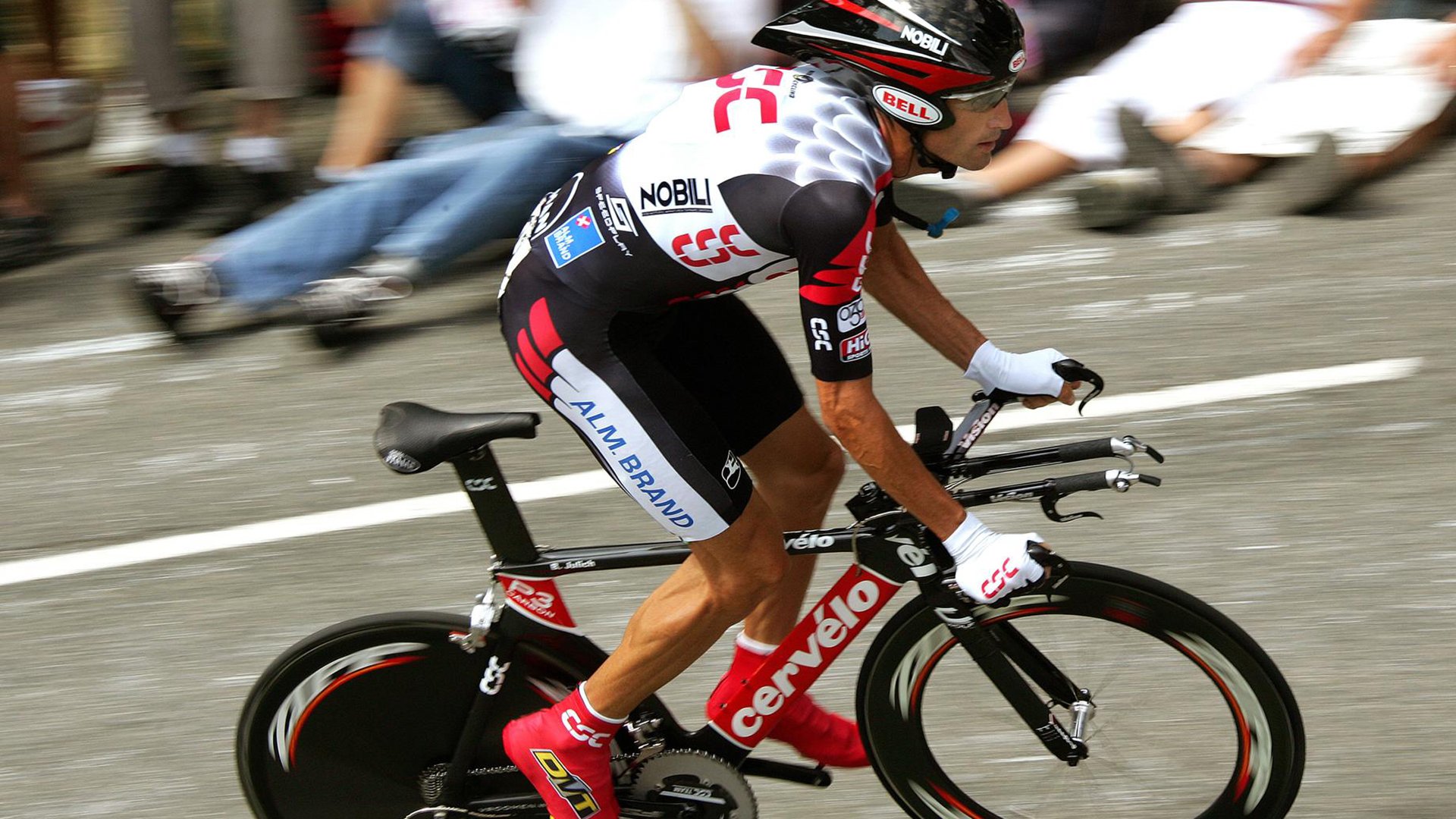 开云官网-冰封五十秒，利拉德一剑封喉，当绝杀成为救赎的仪式