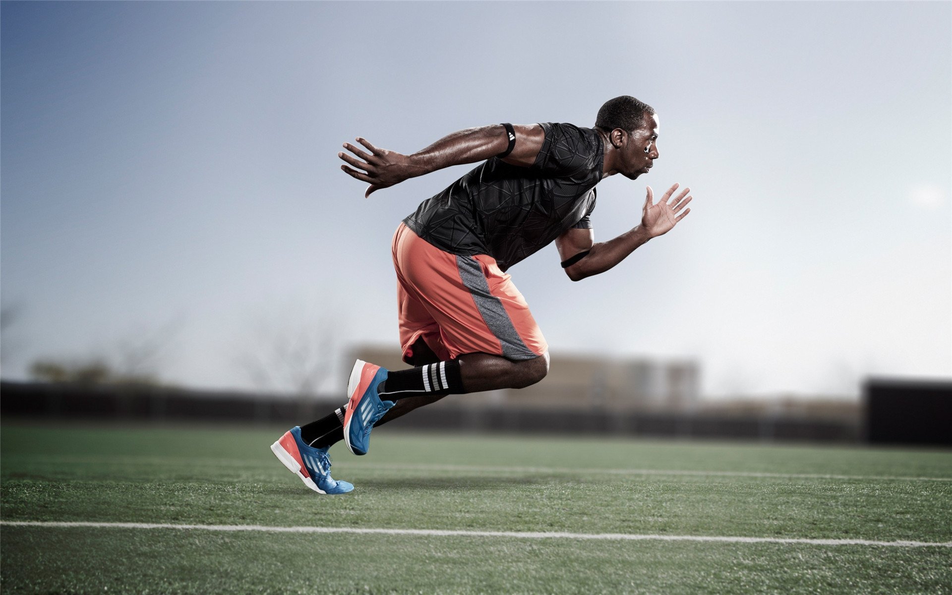 利拉德致命三分一箭穿心!开拓者客场擒魔术,关键先生再度定义戴表时刻