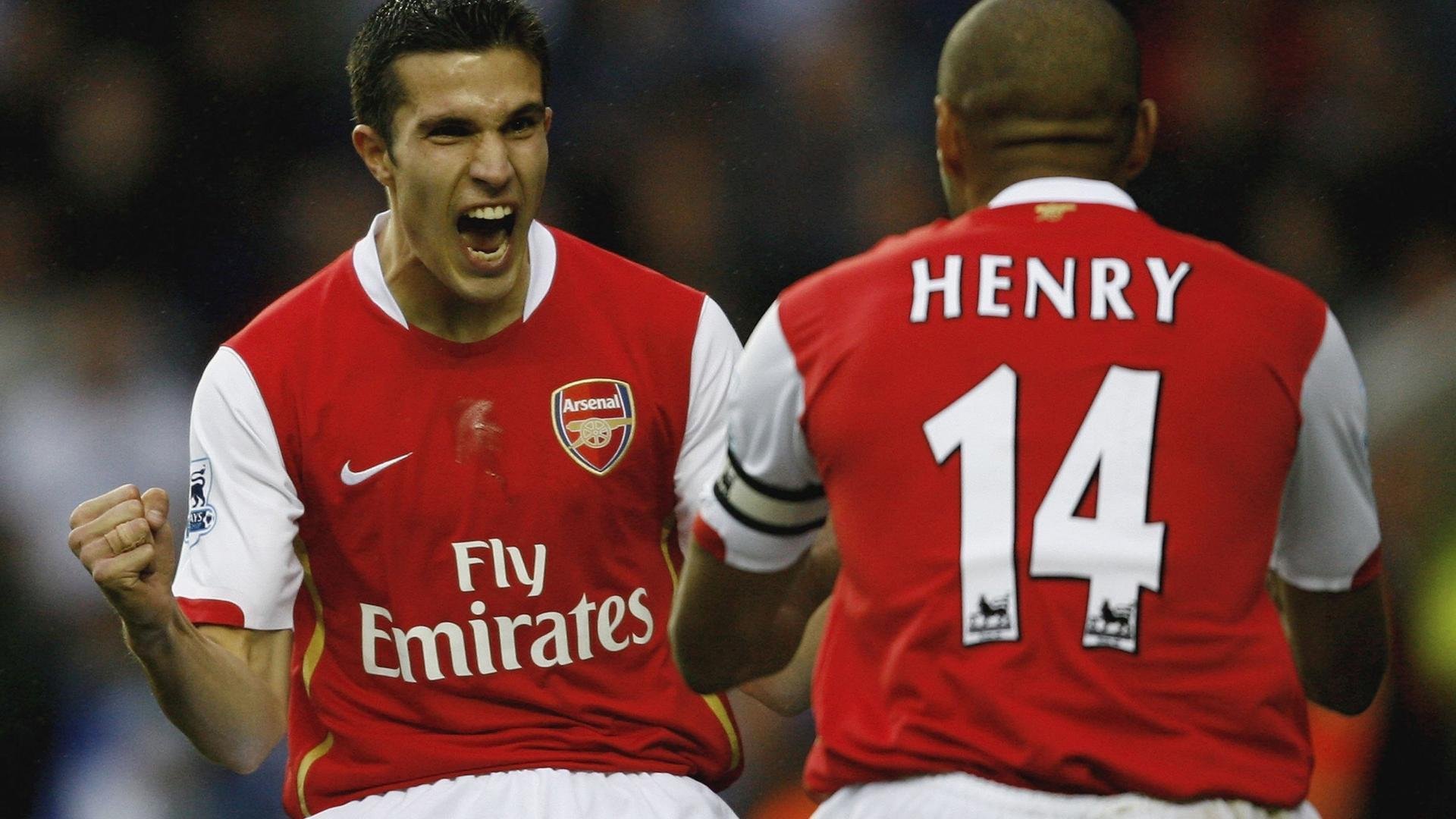 开云体育官网-神龙摆尾！迪巴拉终场绝杀导演逆转，波兰三军用命险胜那不勒斯挺进欧冠决赛