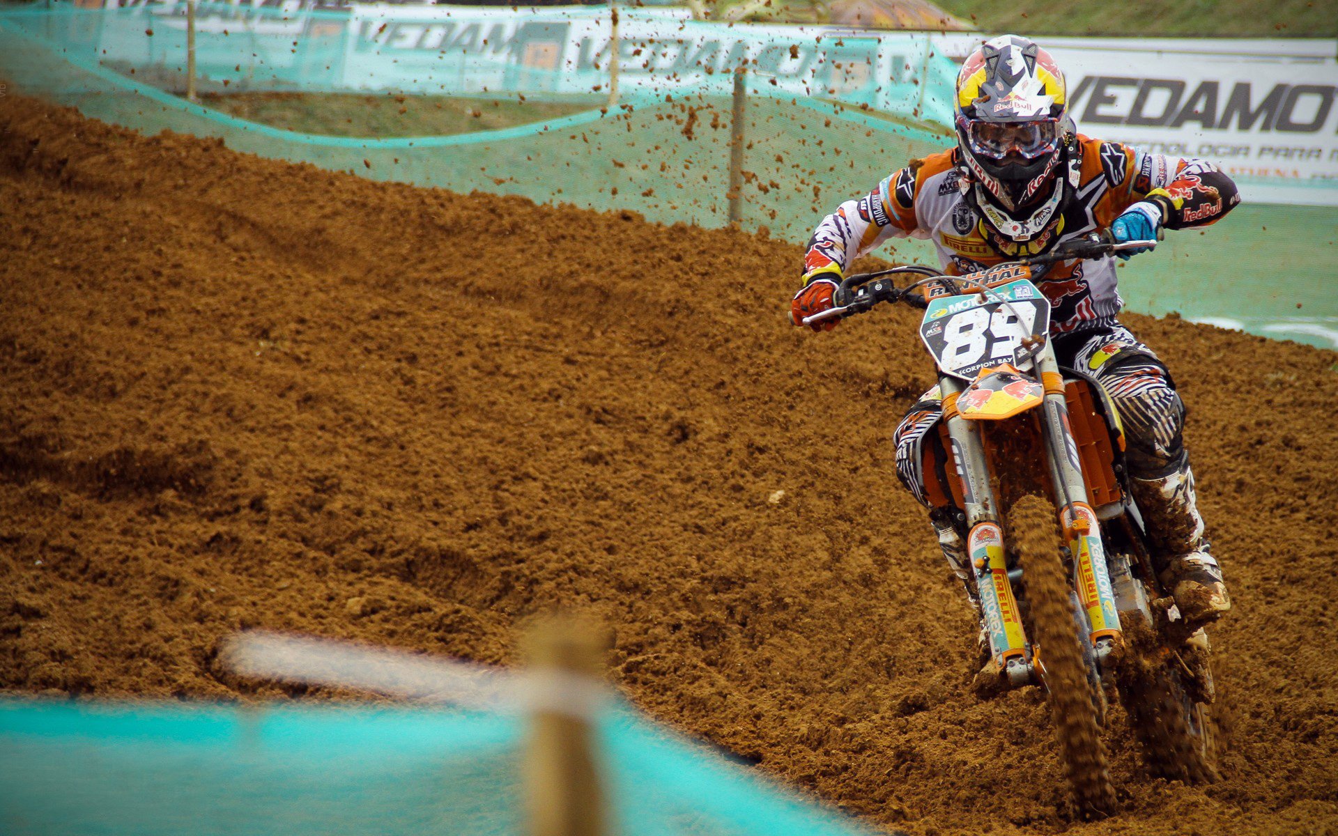 英超争冠之夜，我们为何记住了那个哈利伯顿式的沉默军刀？