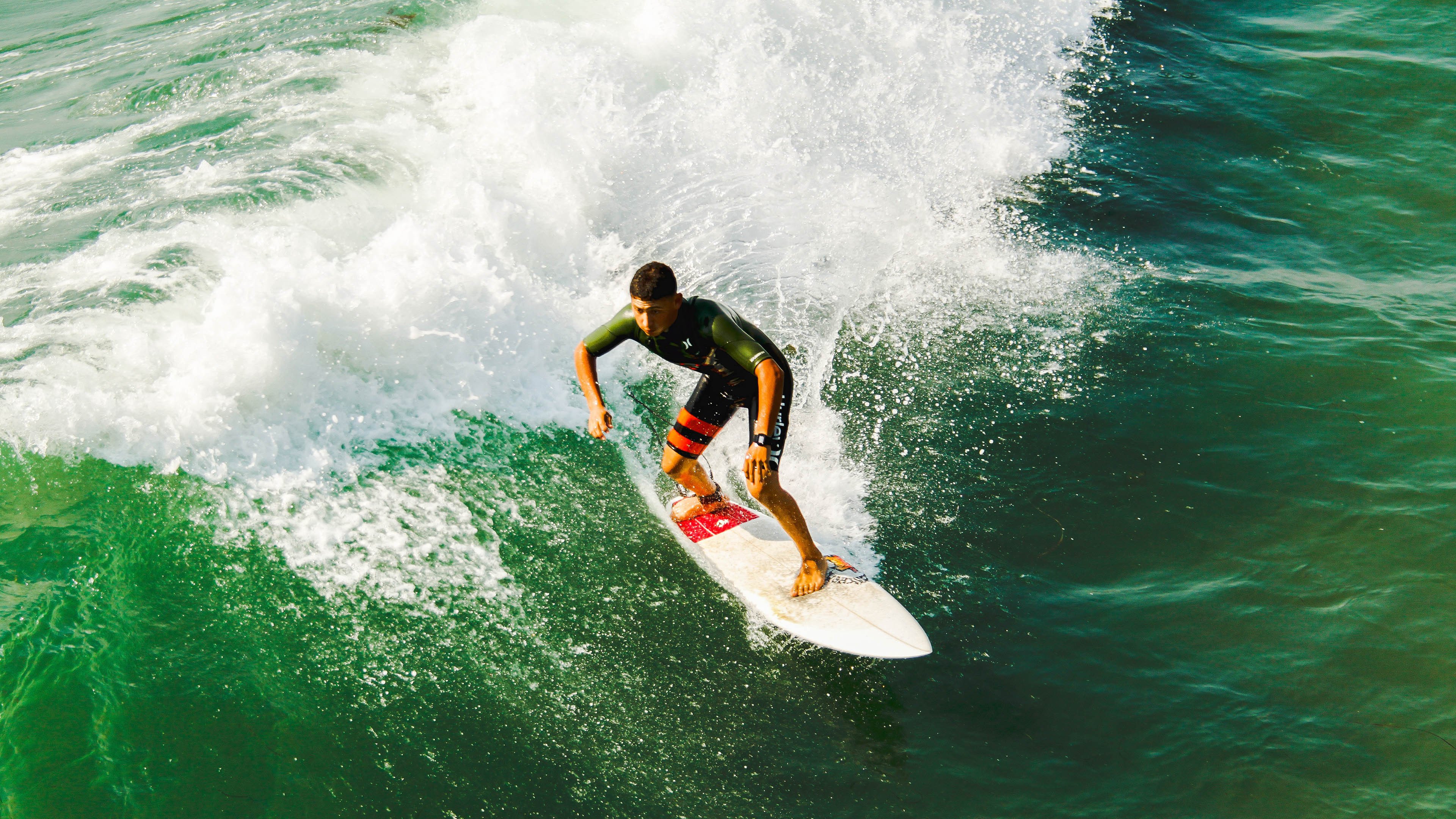 开云-光刺破迷雾！太阳4-2淘汰黄蜂，保罗用16记中投完成救赎